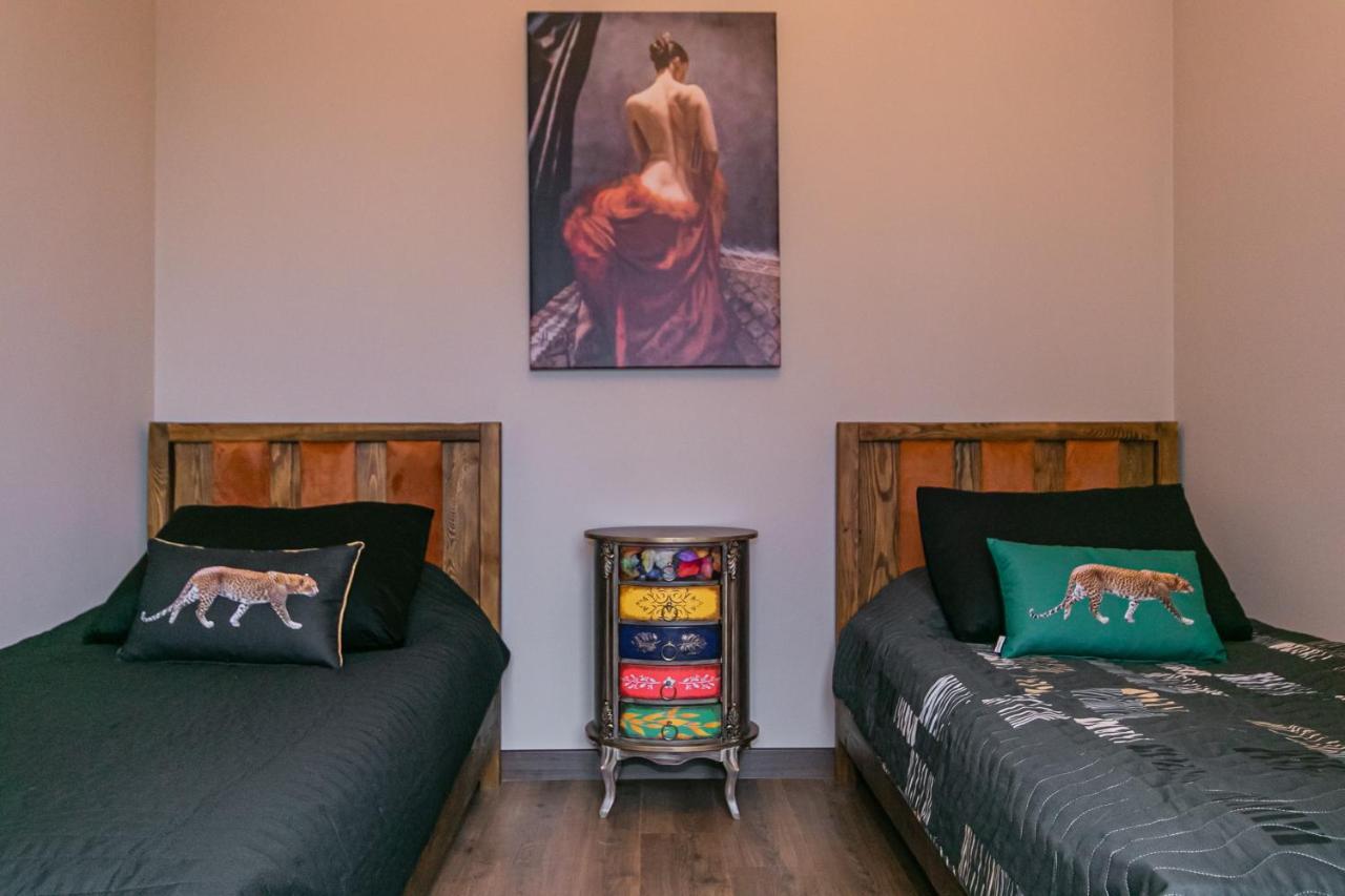 Lara Suites Antalya Bagian luar foto