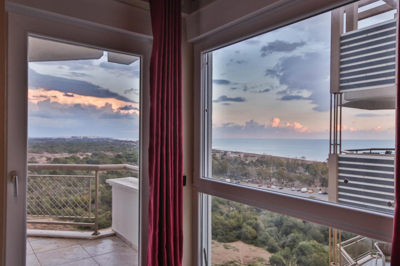 Lara Suites Antalya Bagian luar foto